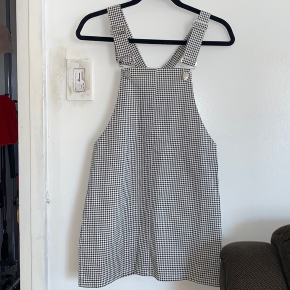 Overall dress - Picture 1 of 1